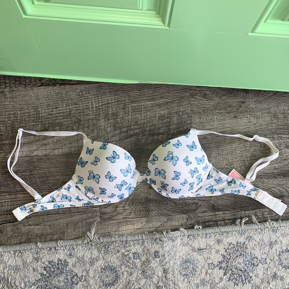 Victoria’s Secret Pink Bra - size 32 C